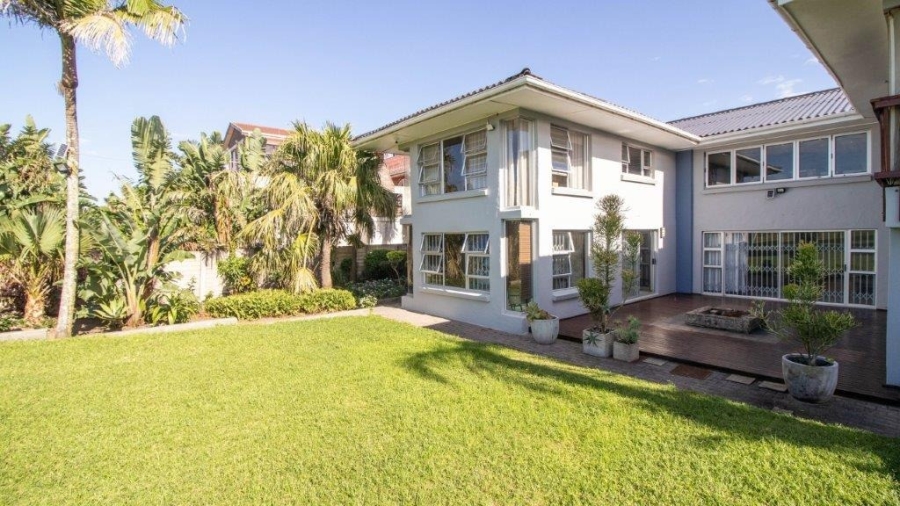 5 Bedroom Property for Sale in Gonubie Eastern Cape